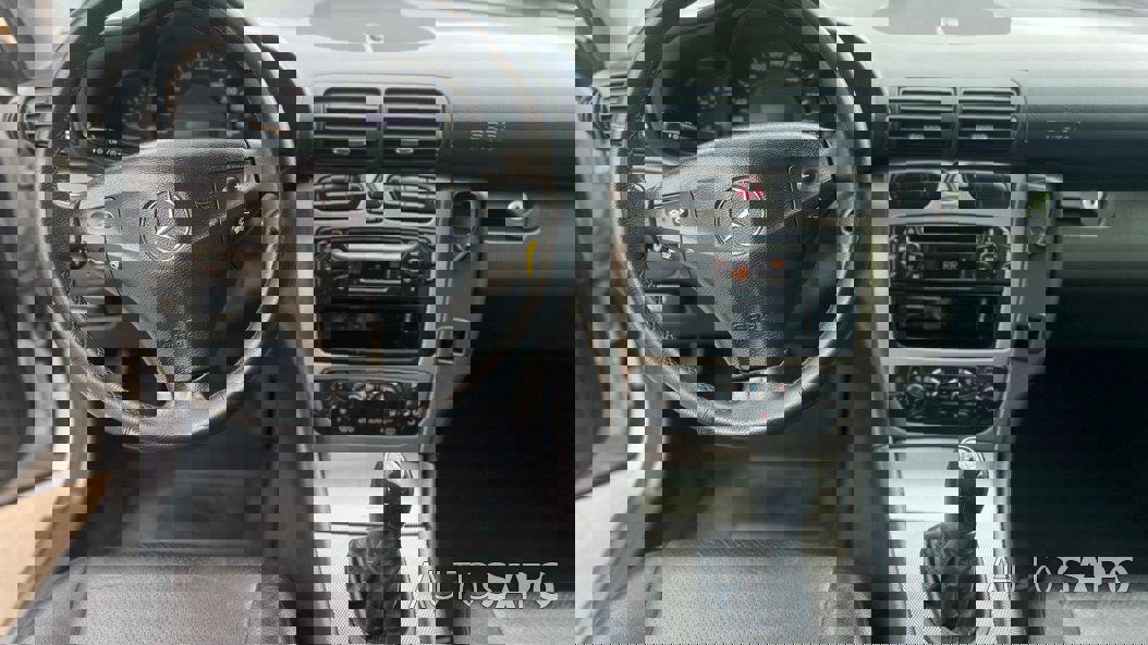 Mercedes-Benz Classe C 220 CDi Sport de 2002