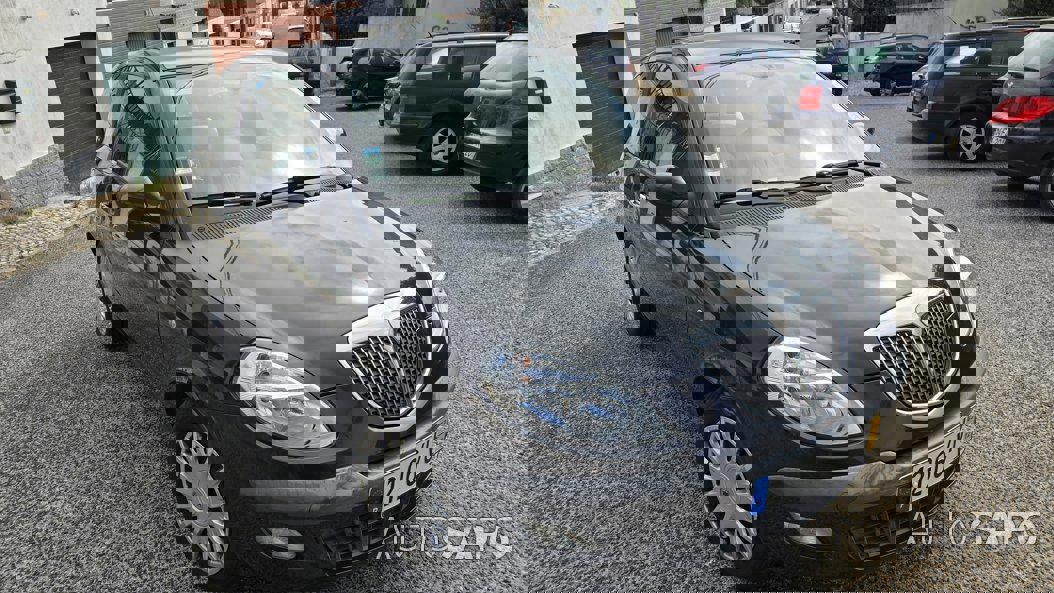 Lancia Ypsilon 1.4 Platino de 2003
