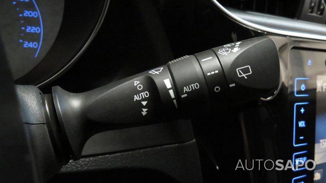 Toyota Auris 1.4 D-4D Comfort+P.Sport+Navi de 2018