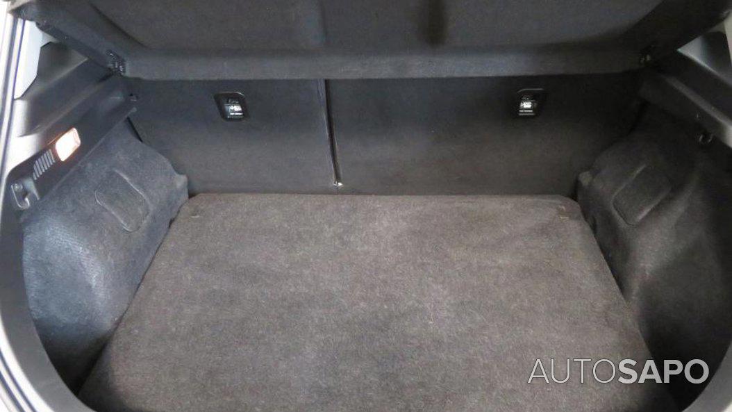 Toyota Auris 1.4 D-4D Comfort+P.Sport+Navi de 2018