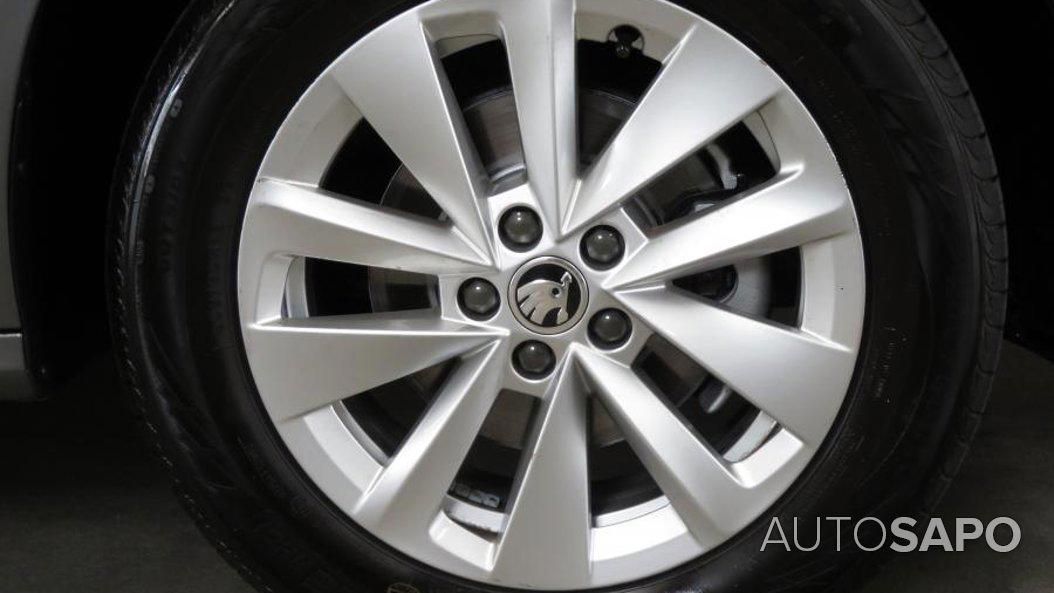 Skoda Kamiq 1.0 TSI Ambition de 2023