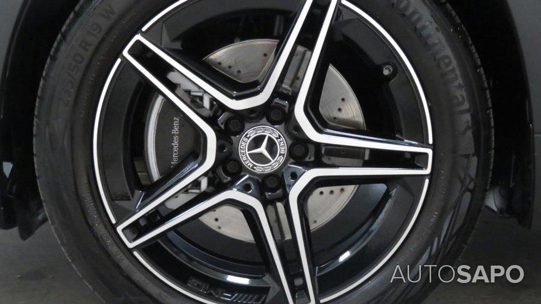 Mercedes-Benz Classe GLA 180 d AMG Line de 2023