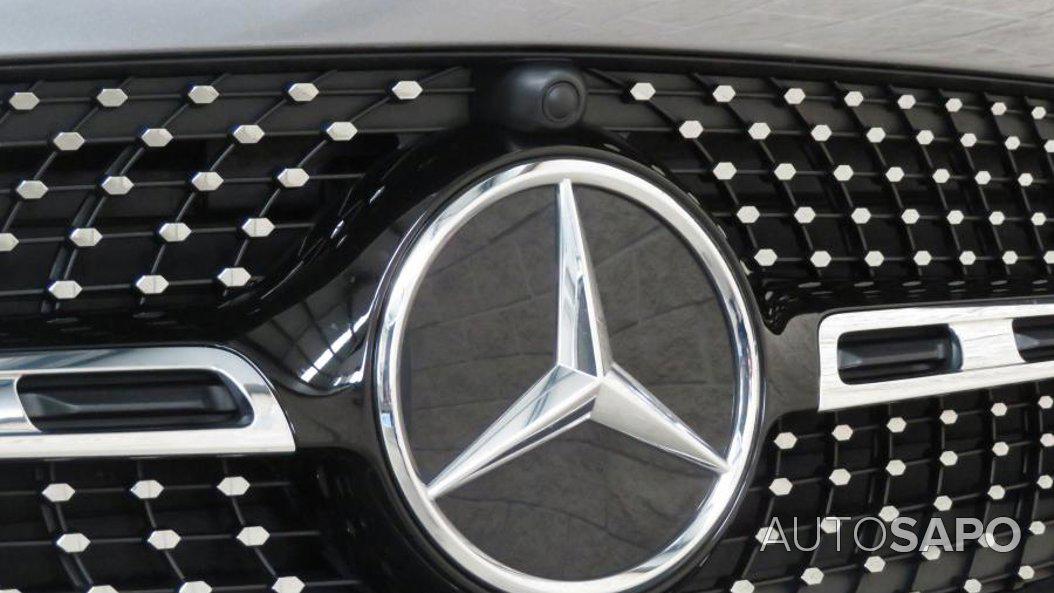 Mercedes-Benz Classe GLA 180 d AMG Line de 2023