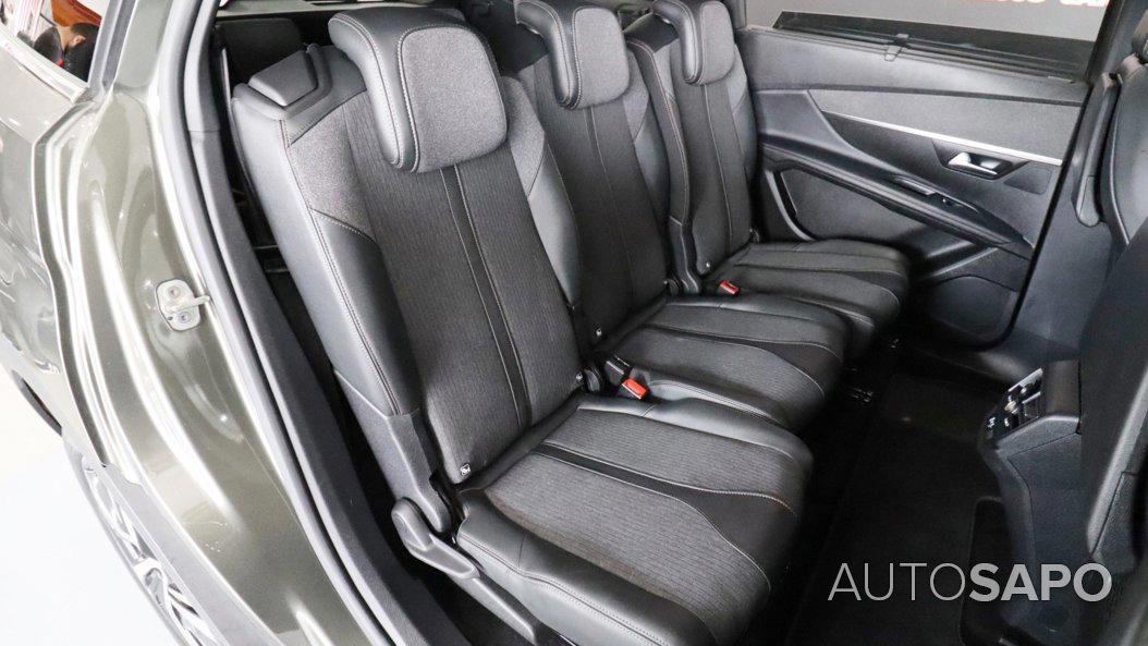 Peugeot 5008 1.5 BlueHDi Allure Pack EAT8 de 2020