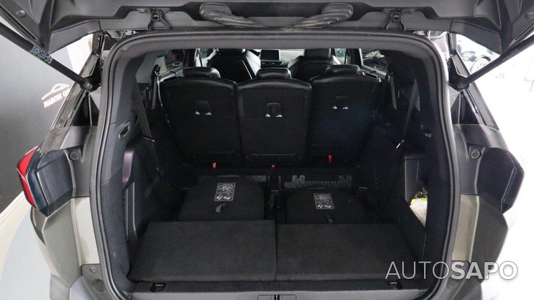 Peugeot 5008 1.5 BlueHDi Allure Pack EAT8 de 2020
