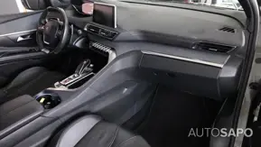 Peugeot 5008 1.5 BlueHDi Allure Pack EAT8 de 2020