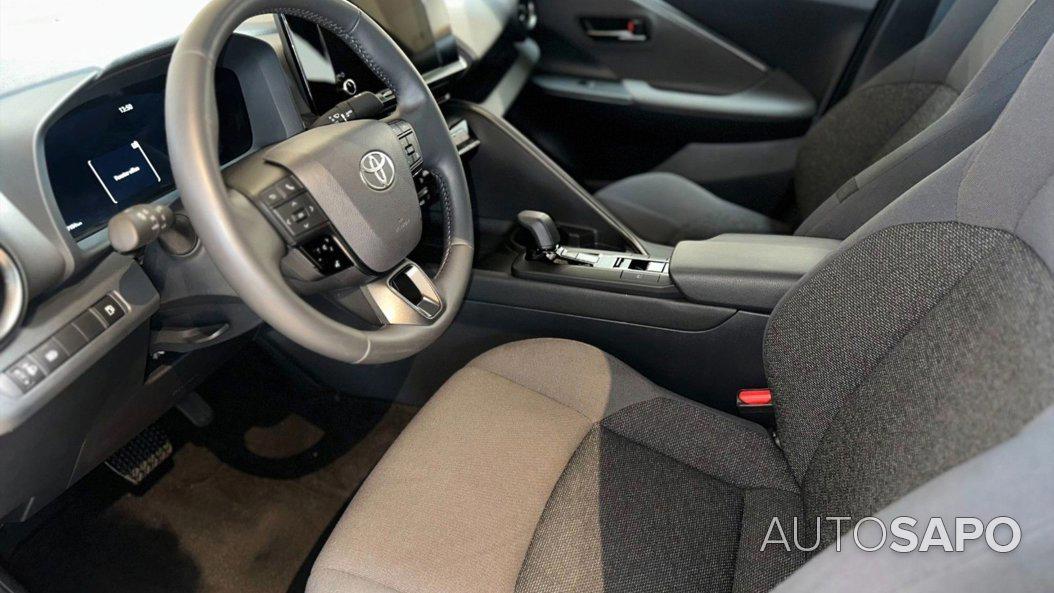 Toyota C-HR de 2024