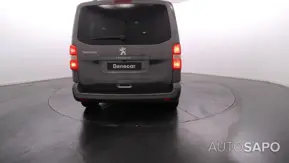 Peugeot Traveller de 2020