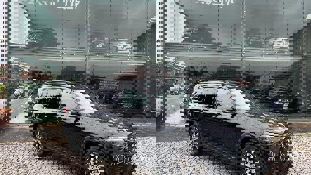 Mercedes-Benz EQB de 2024