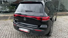 Mercedes-Benz EQB de 2024