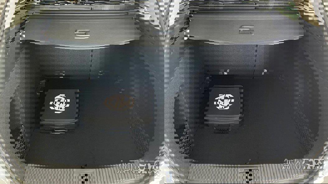 MG MG5 de 2025
