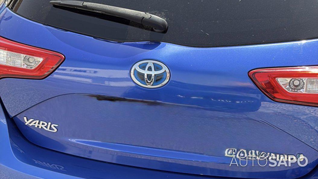 Toyota Yaris 1.5 HSD Square Collection Blue de 2017