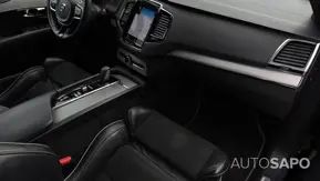 Volvo XC90 2.0 T8 PHEV R-Design AWD de 2020