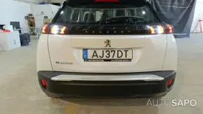 Peugeot e-2008 de 2021