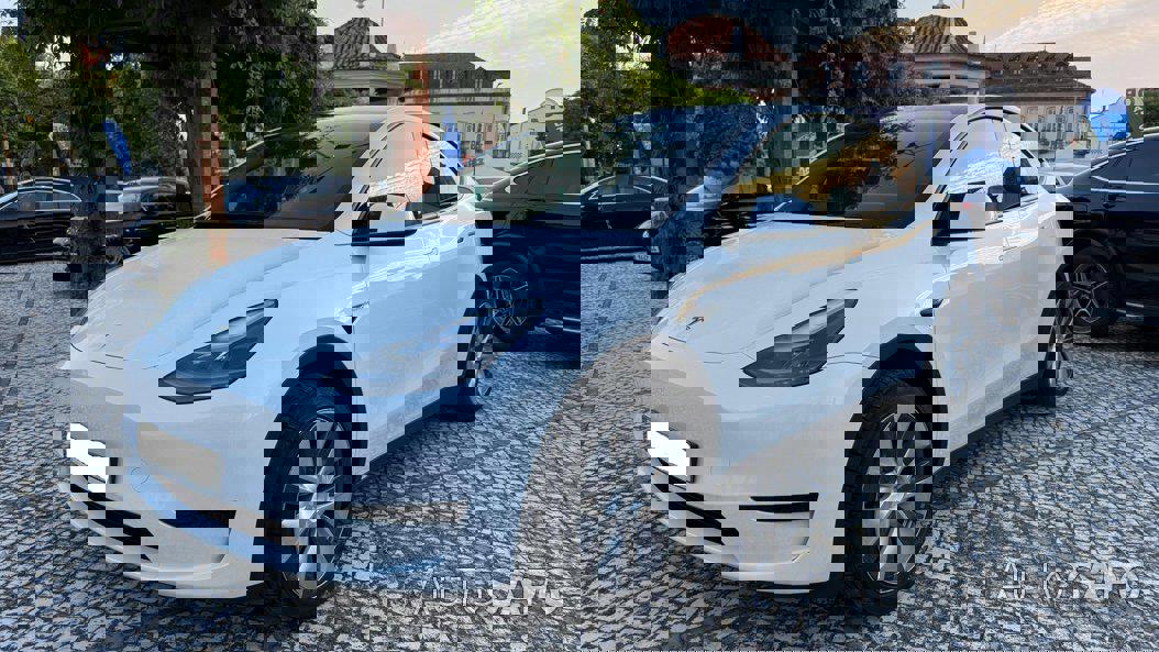 Tesla Model Y de 2024