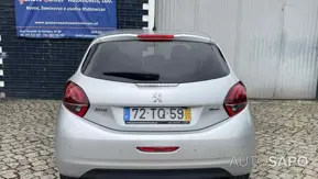 Peugeot 208 1.2 PureTech Style de 2017