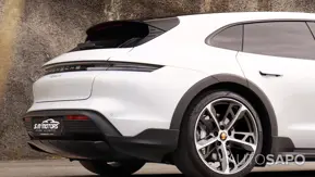 Porsche Taycan Cross Turismo de 2023