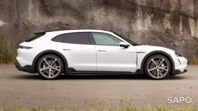 Porsche Taycan Cross Turismo de 2023