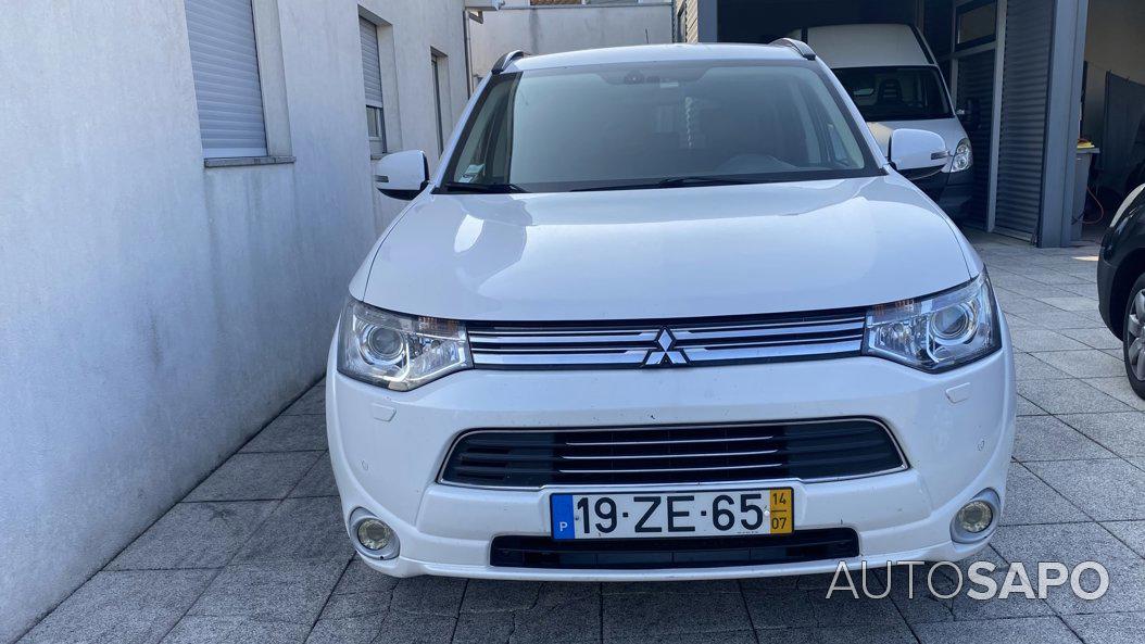 Mitsubishi Outlander 2.0 PHEV Intense Navi de 2014