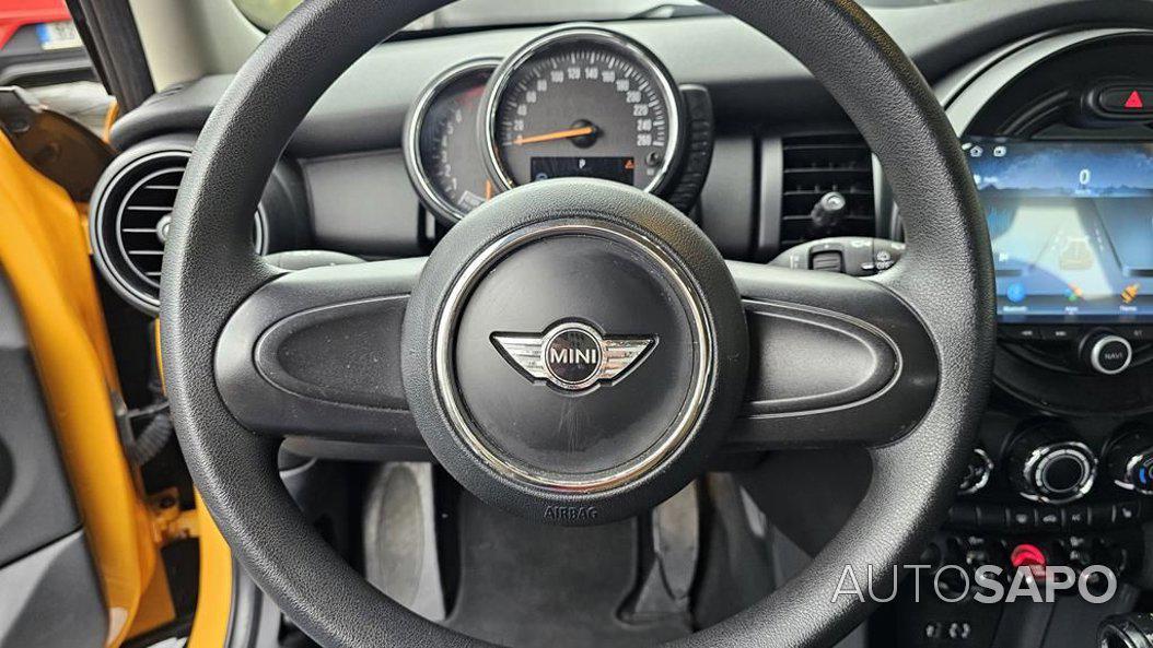 MINI One de 2016