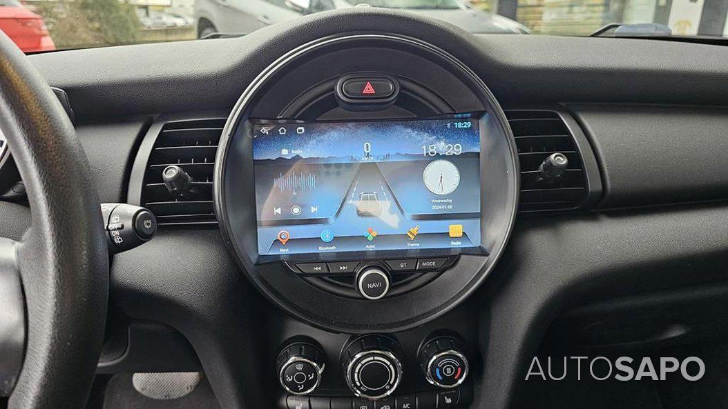 MINI One de 2016