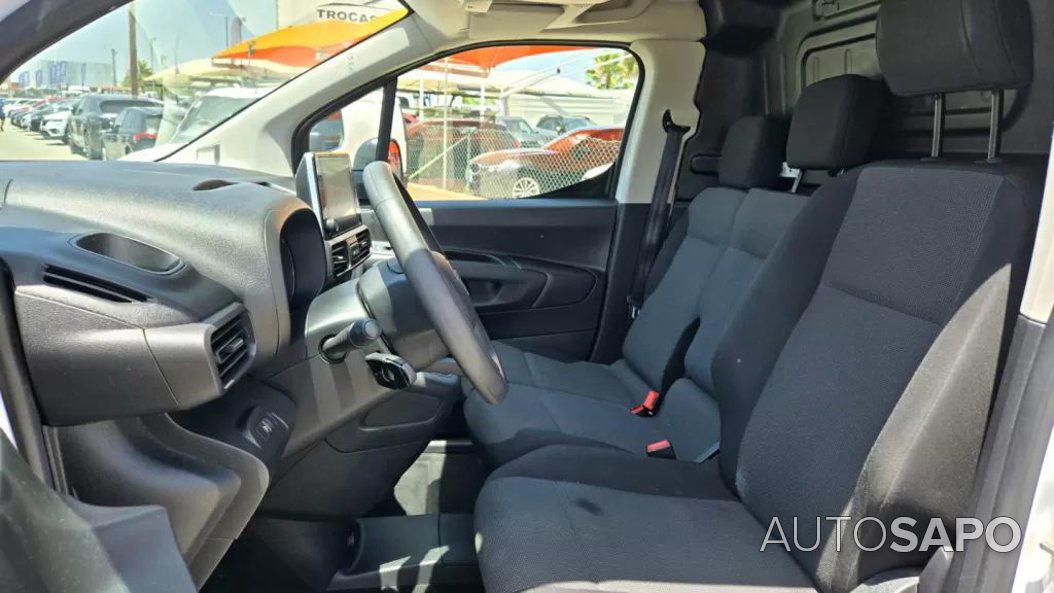 Fiat Doblo 1.6 MJ Easy 3L com 2JG de 2023