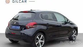 Peugeot 208 de 2015