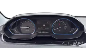 Peugeot 208 de 2015