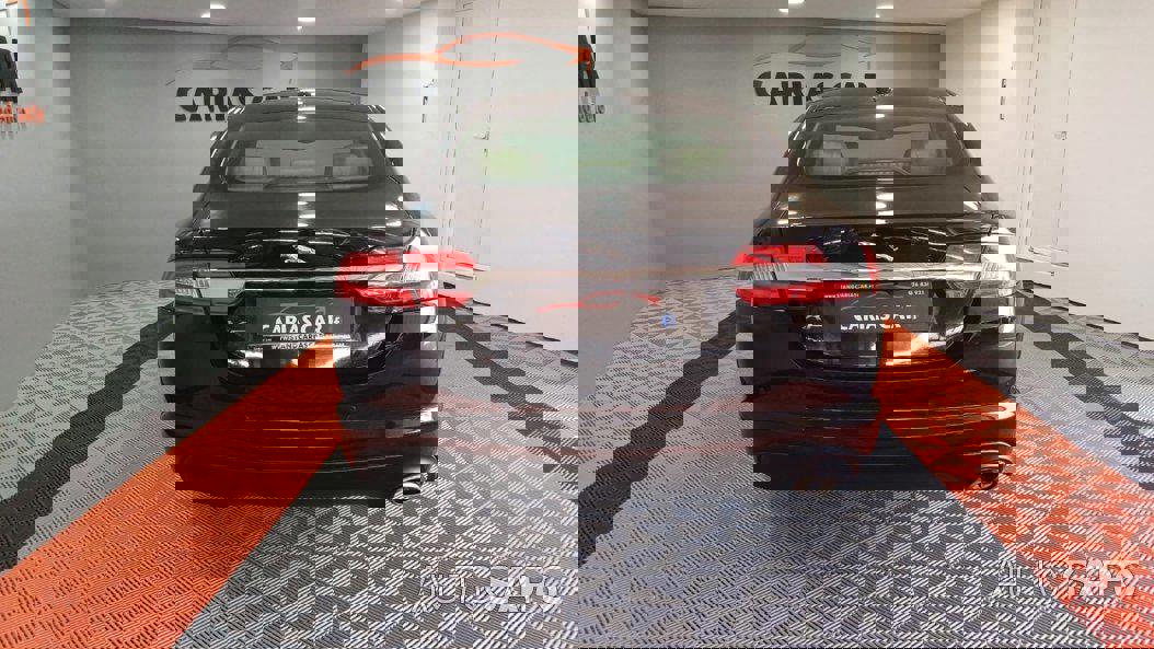 Jaguar XF de 2012