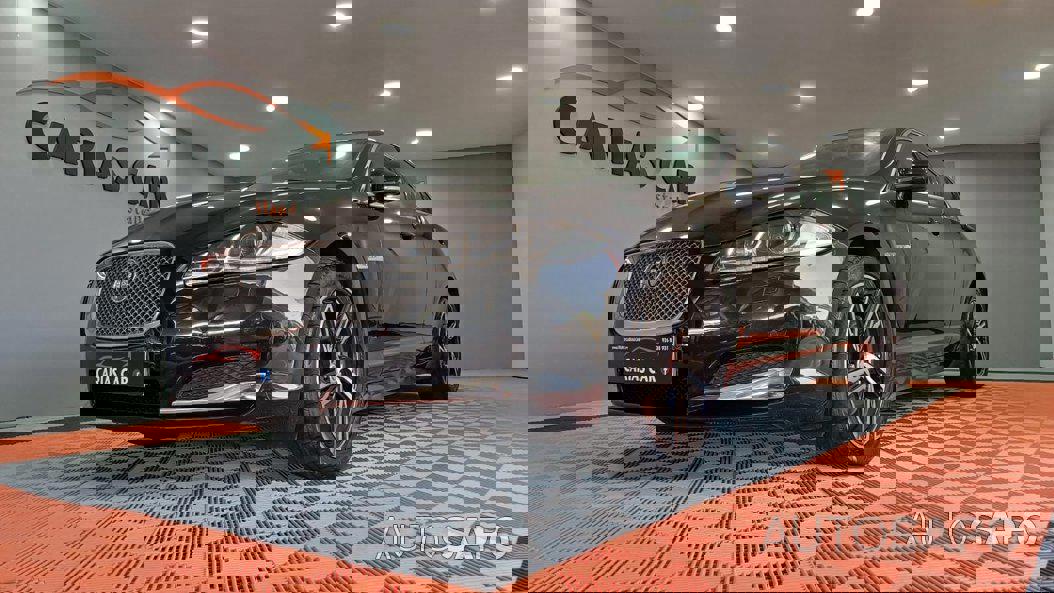 Jaguar XF de 2012