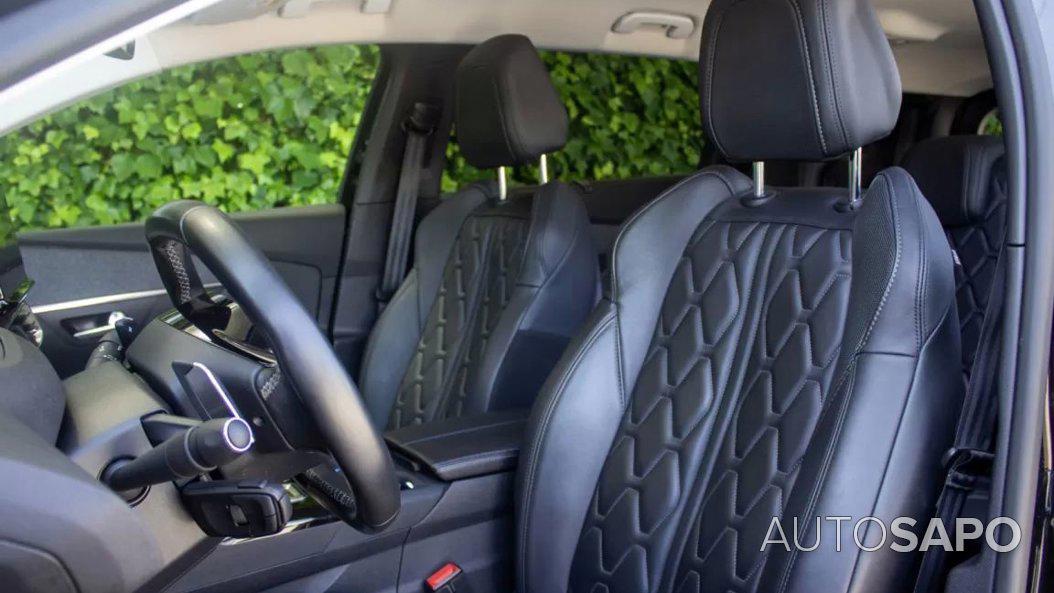 Peugeot 5008 1.5 BlueHDi GT EAT8 de 2021