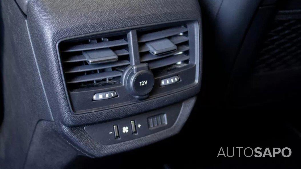 Peugeot 5008 1.5 BlueHDi GT EAT8 de 2021