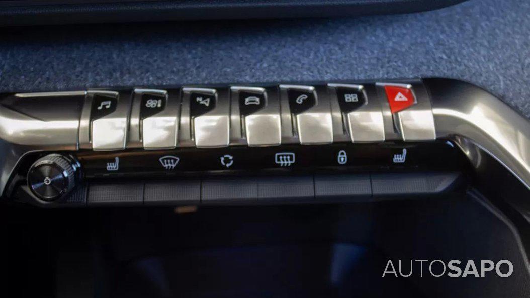 Peugeot 5008 1.5 BlueHDi GT EAT8 de 2021