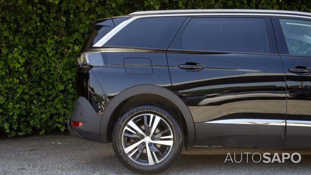 Peugeot 5008 1.5 BlueHDi GT EAT8 de 2021