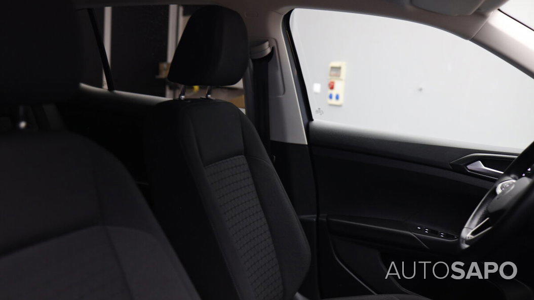Volkswagen T-Cross 1.0 TSI de 2023