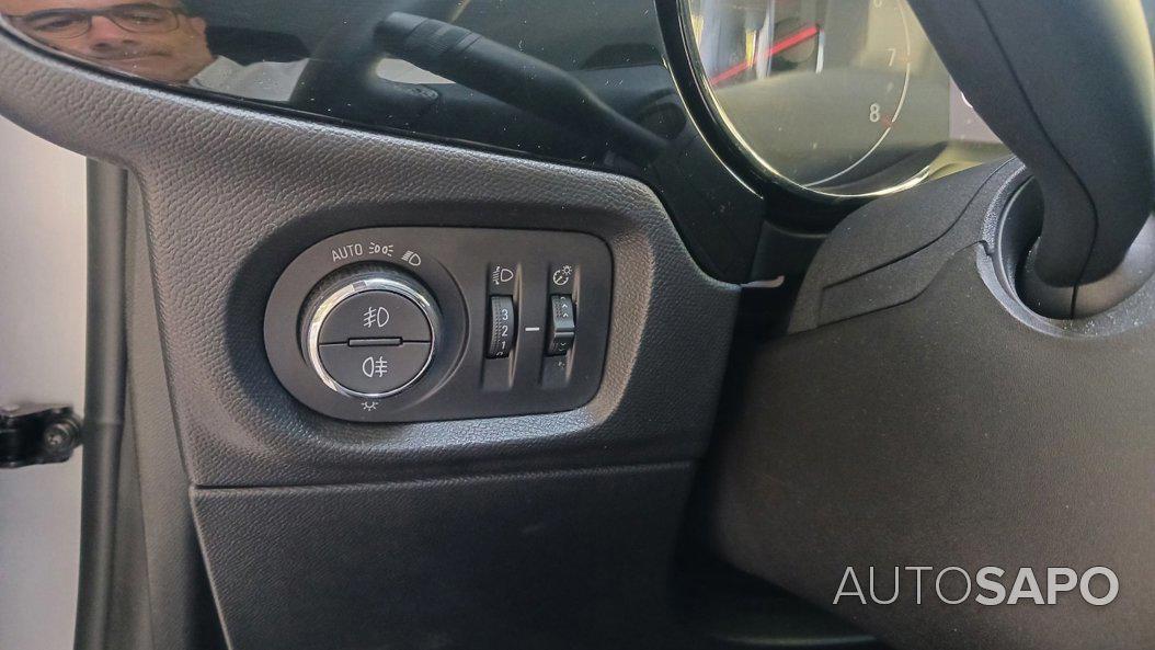 Opel Corsa 1.2 T Elegance de 2024