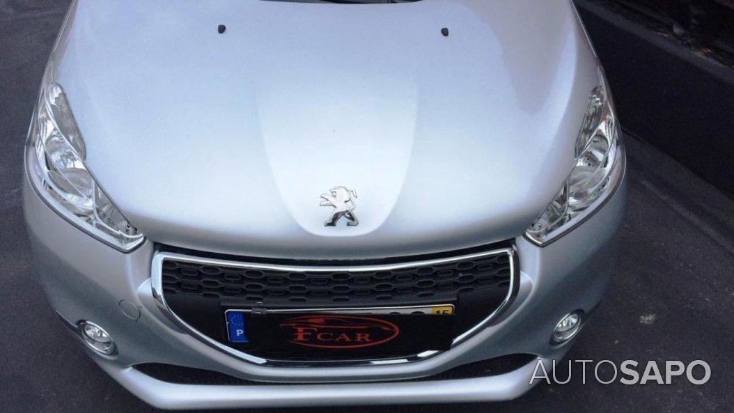 Peugeot 208 1.2 PureTech Allure de 2019