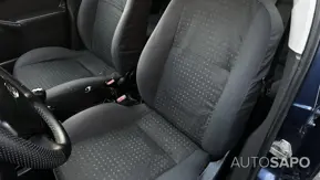 Ford Focus 1.8 TDdi Ghia de 2004
