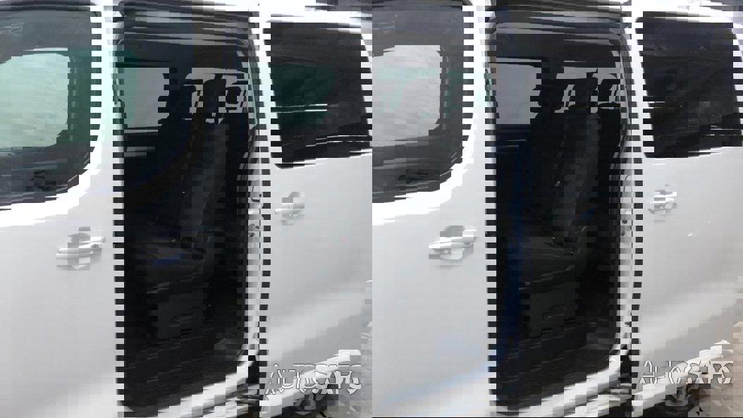 Peugeot Traveller de 2019