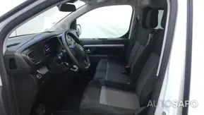 Peugeot Traveller de 2019