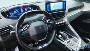 Peugeot 5008 de 2021