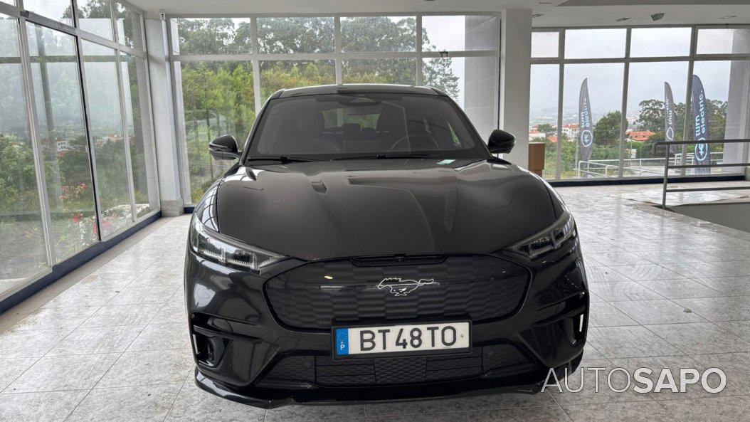 Ford Mustang Mach-E de 2023