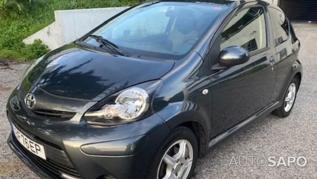 Toyota Aygo 1.0 + AC de 2013