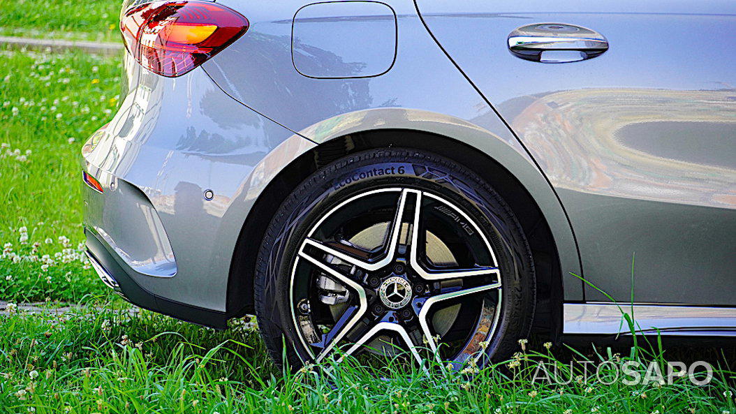 Mercedes-Benz Classe A 250 e AMG Line de 2024