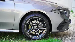 Mercedes-Benz Classe A 250 e AMG Line de 2024