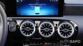 Mercedes-Benz Classe A 250 e AMG Line de 2024