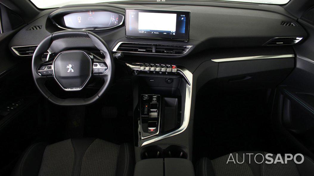 Peugeot 5008 1.2 PureTech Allure EAT8 de 2024