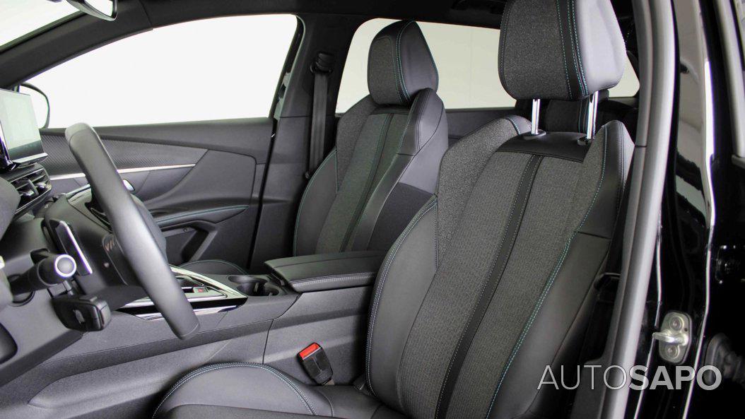 Peugeot 5008 1.2 PureTech Allure EAT8 de 2024