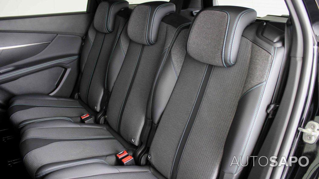 Peugeot 5008 1.2 PureTech Allure EAT8 de 2024
