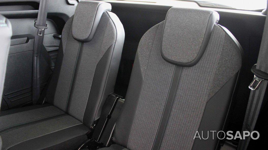 Peugeot 5008 1.2 PureTech Allure EAT8 de 2024